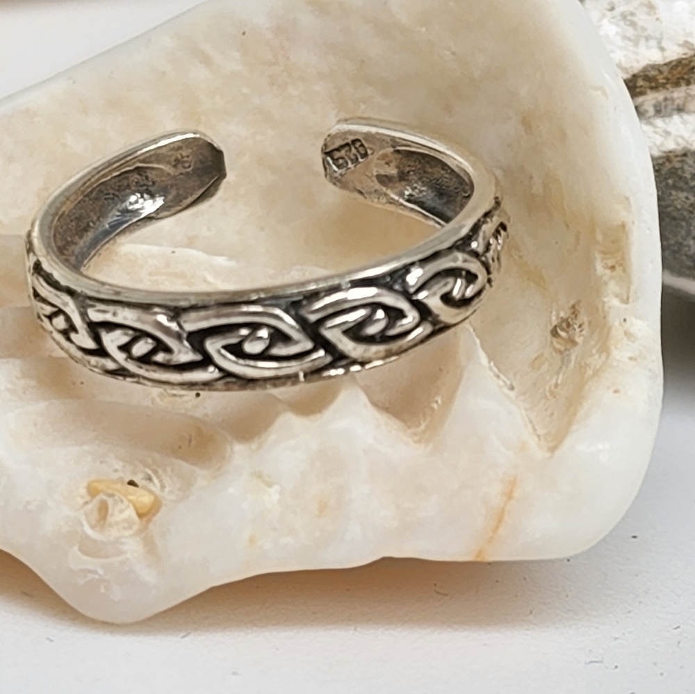 Adjustable Sterling Silver Toe Ring - image 1